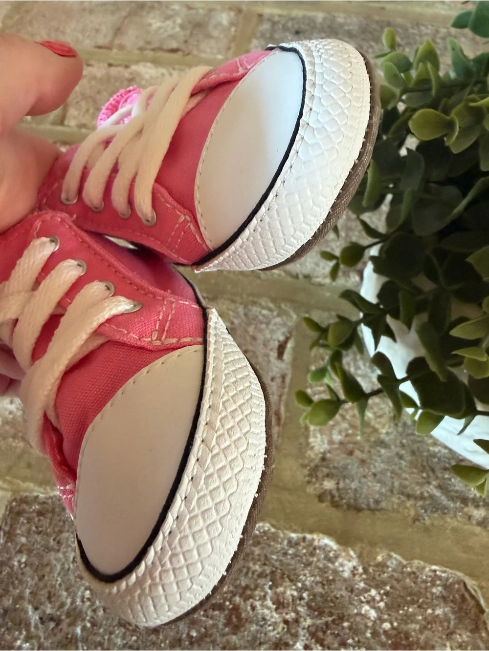 Converse | Pink Canvas Kids Sneakers with White Laces